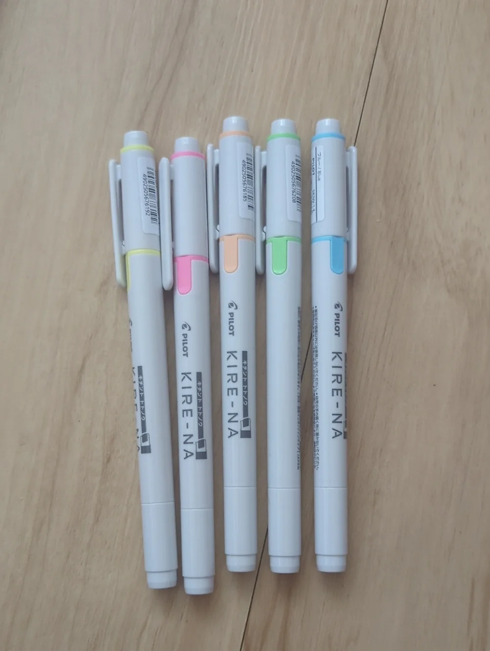 Mixed Lot Of 20 Writing Utensils